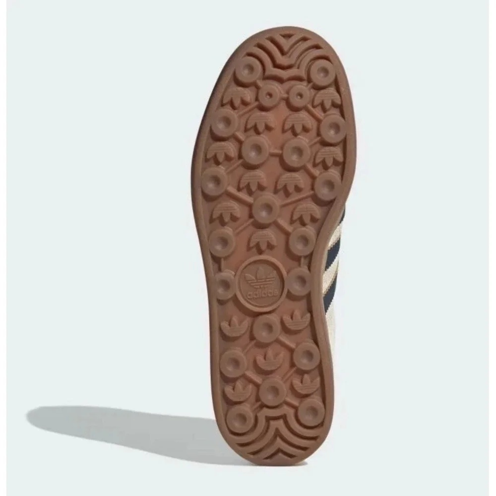 adidas product pair